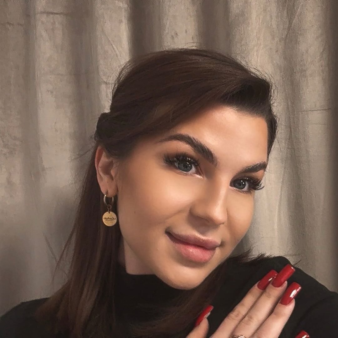 julia-skrodziuk julia skrodziuk